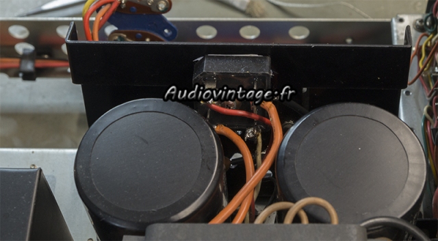 Marantz 4400 : pont de diode monté.