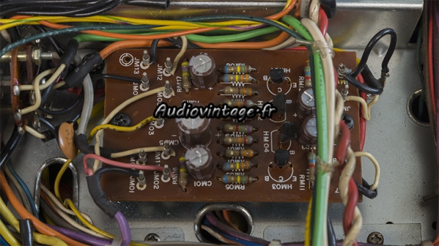 Marantz 4400 : circuit phase convertor révisé.