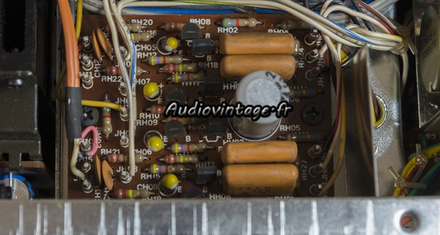 Marantz 4400 : circuit filtre à revoir.