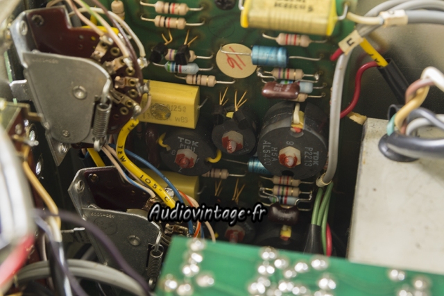 Marantz Model 33