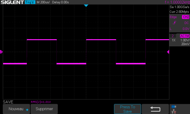 Metaxas Charisma : signal-carre-a-1khz