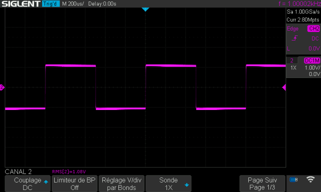 Nakamichi 410 : signal-carre-a-1khz