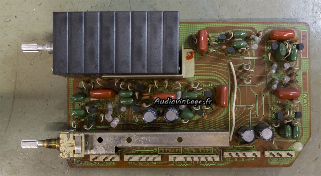 Pioneer D-23 : circuit à revoir.