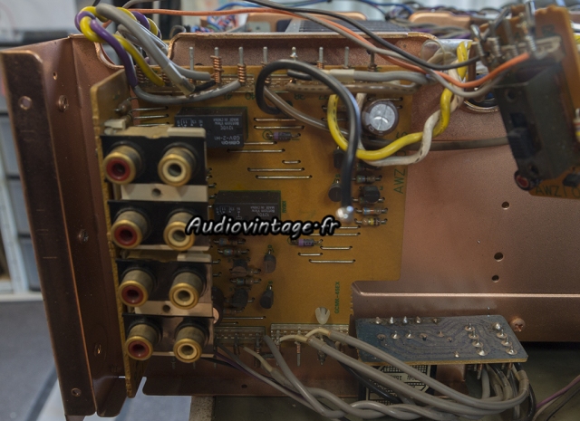 Pioneer M-90 : circuit buffer révisé.