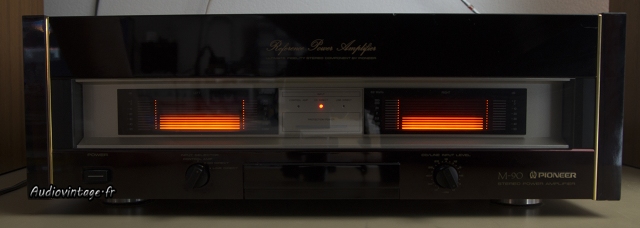 Pioneer M-90