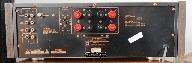 Pioneer M90