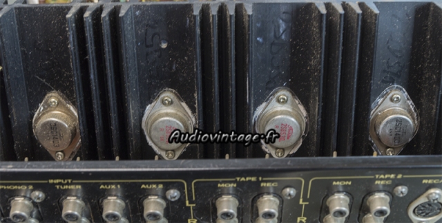 Pioneer SA-8100 : le panachage des transistors de puissances n'ai jamais une bonne chose à faire !