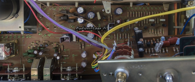 Pioneer SA-8500 : circuit d'alimentation et de protection réparé et révisé.