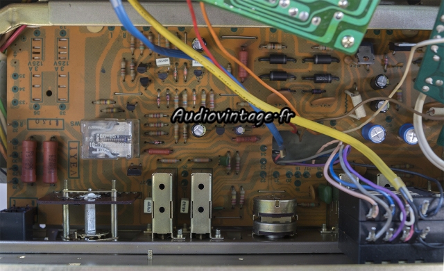 Pioneer SA-8500 II : circuit de protection/alimentation  révisé.