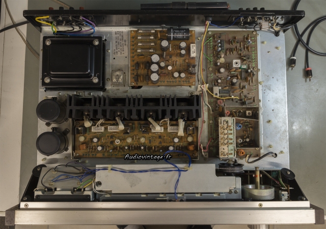 Pioneer SX-737 : à son arrivée.