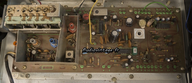 Pioneer SX-737 : tuner revu.