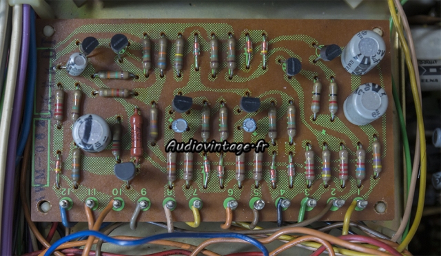 Pioneer SX-850 : circuit de protection à revoir.