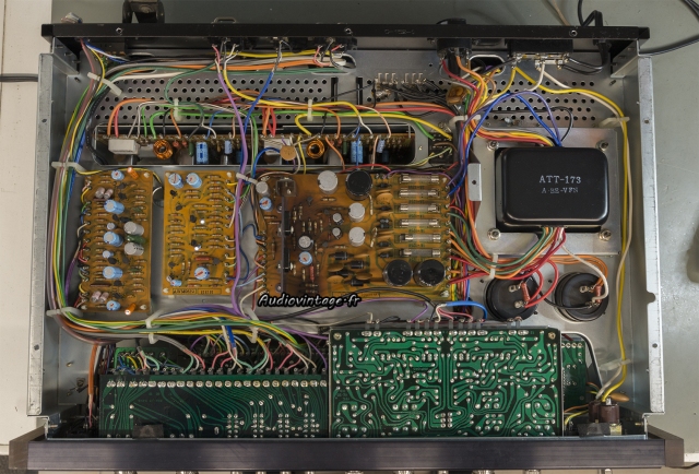 Pioneer SX-9930 : à son arrivée.