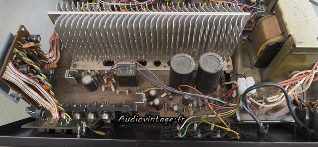 Pioneer SA-608 : alimentation et protection à revoir.