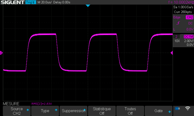 Quad 405 : signal-carre-a-10khz