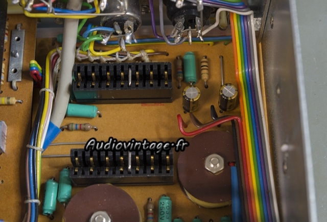Quad 33 : condensateurs remplacés.
