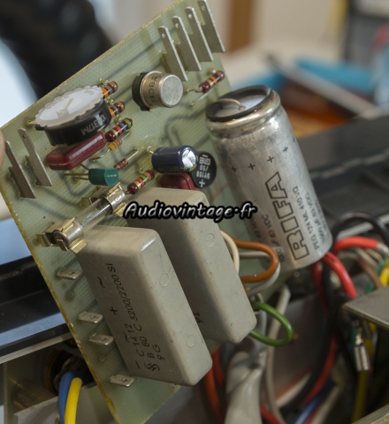 Revox A50 : alimentation réparée et révisée.