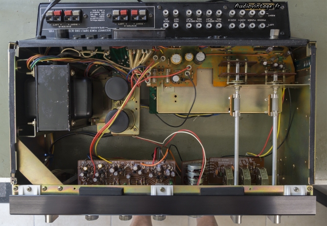 Sansui AU-5500 : terminé.