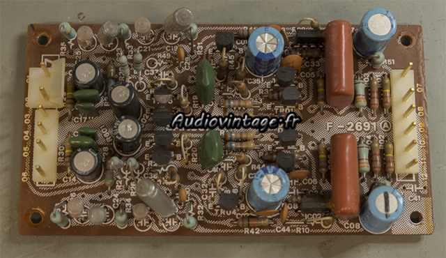 Sansui AU-11000A : circuit phono à revoir.