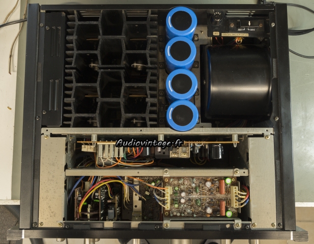 Sansui AU-11000A : terminé.