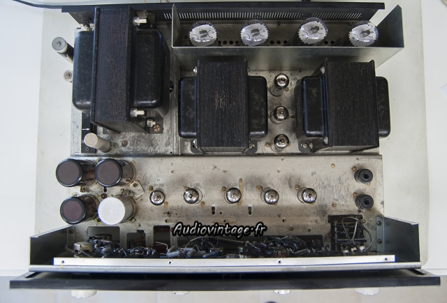 Sansui AU-111