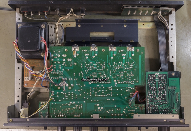 Sansui AU-117 : terminé.