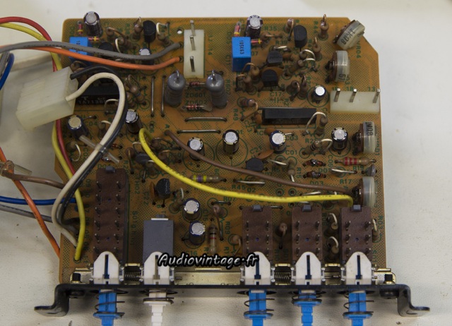 Sansui AU-20000