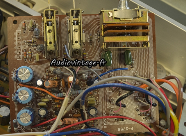 Sansui AU-217 II