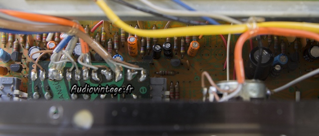 Sansui AU-2900