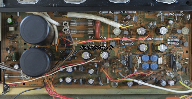 Sansui AU-317 : circuit révisé.