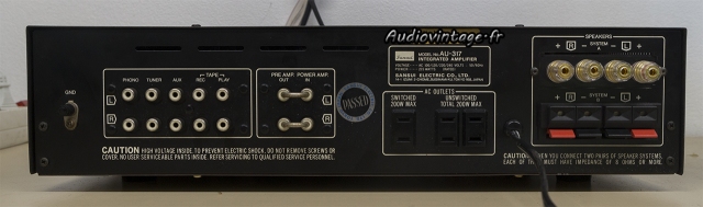 Sansui AU-317 : connectique.