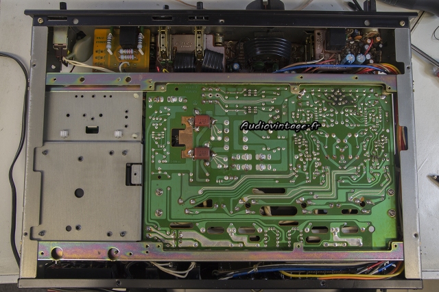 Sansui AU-317