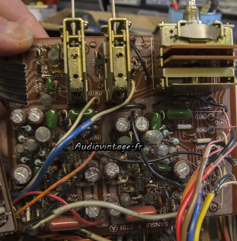 Sansui AU-317