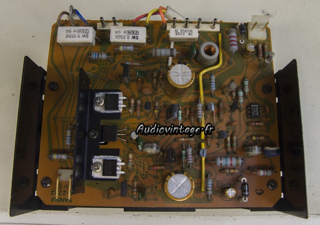Sansui AU-517