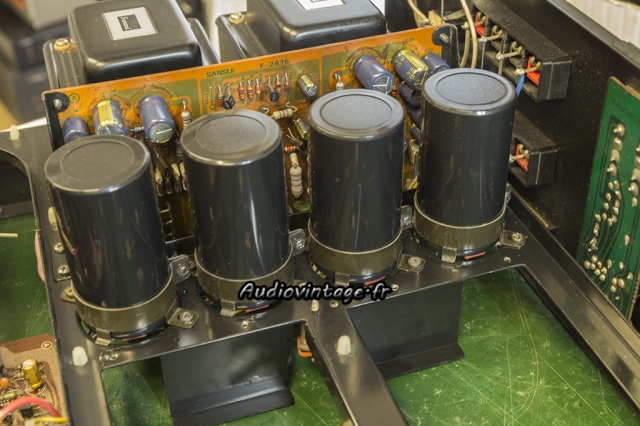 Sansui AU-517