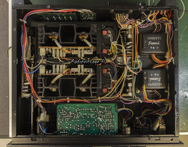 Sansui AU-517