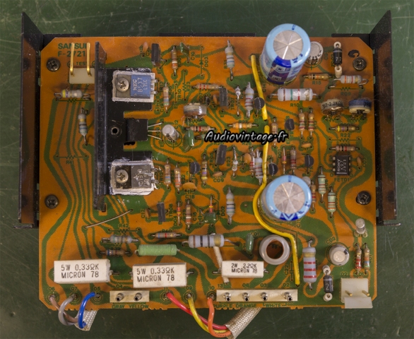 Sansui AU-517