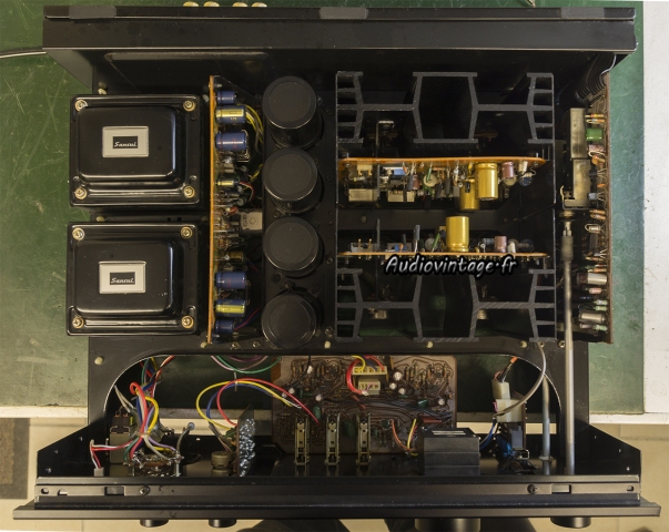 Sansui AU-517