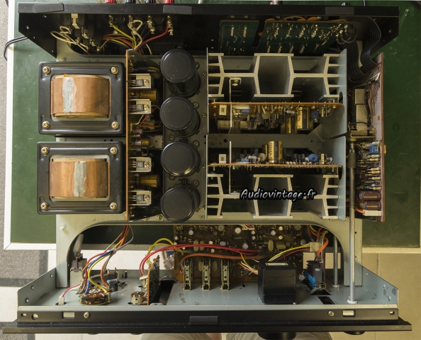 Sansui AU-519