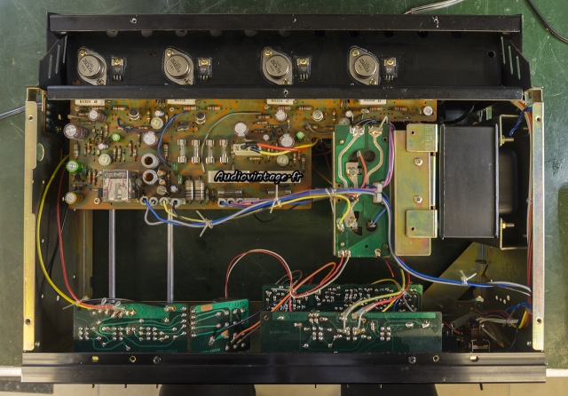 Sansui AU-5500