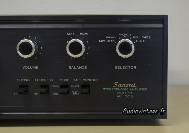 Sansui AU-555