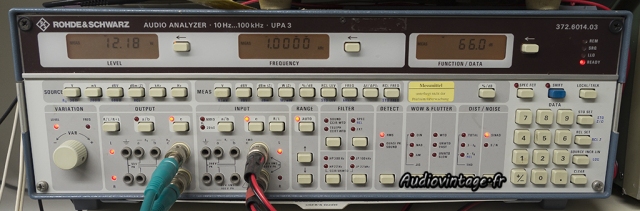 Sansui AU-555A