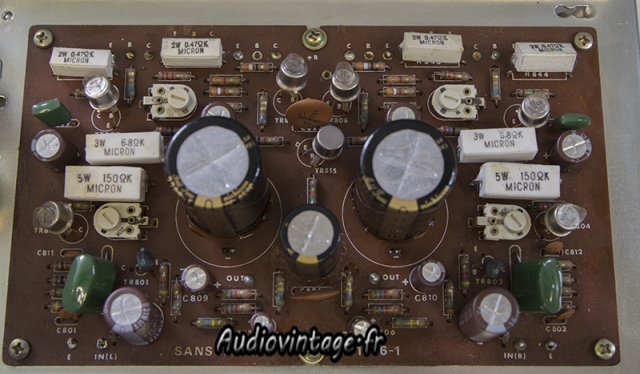 Sansui AU-555A
