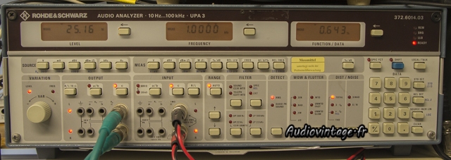 Sansui AU-555A