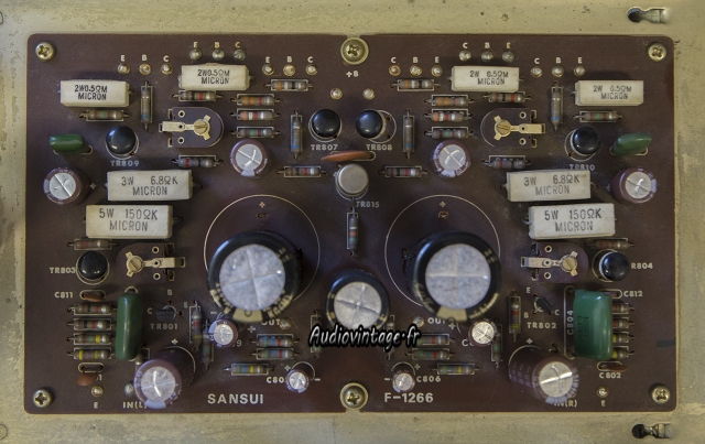 Sansui AU-555A