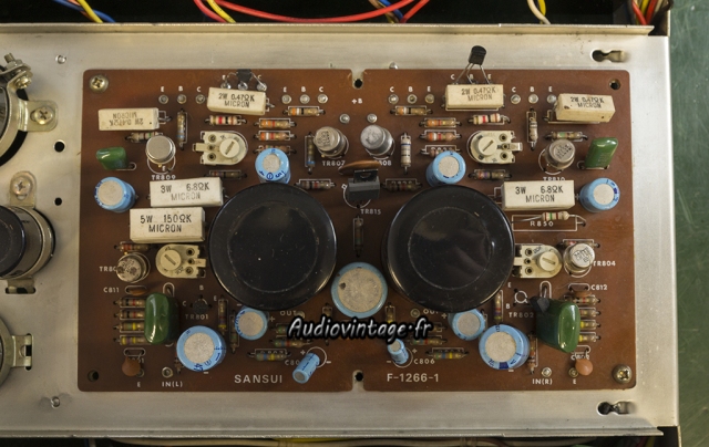 Sansui AU-555A