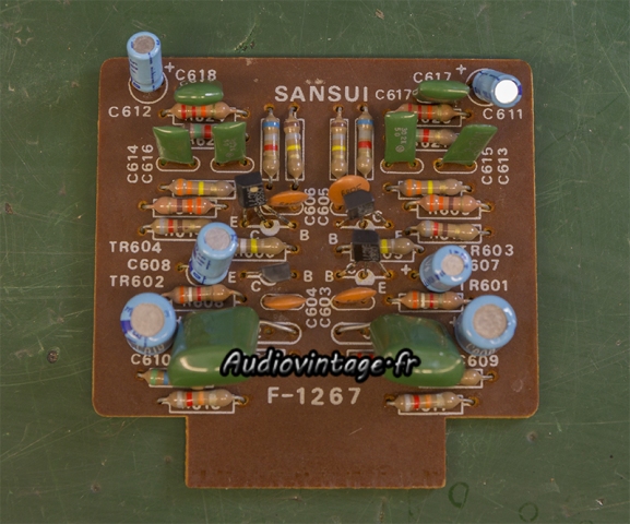 Sansui AU-555A
