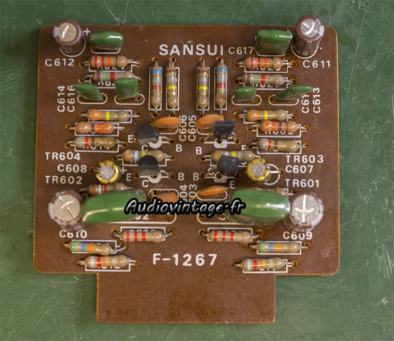 Sansui AU-555A