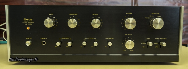 Sansui AU-555A