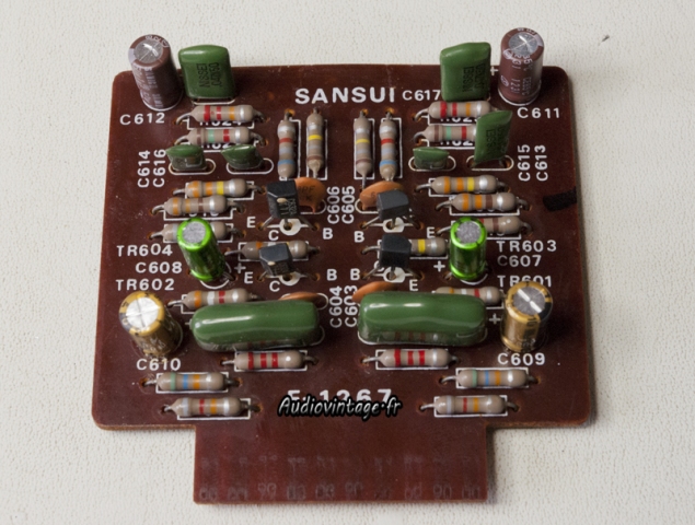 Sansui AU-555A